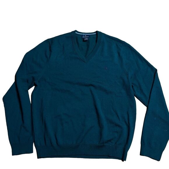 4 Item Sweater Bundle Lot Medium - Picture 6 of 13